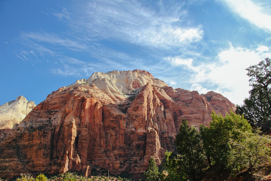 Photo Mountain peak